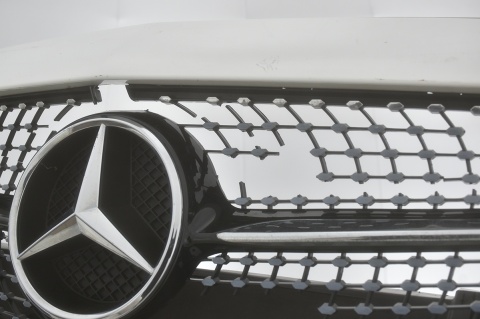 ZDERZAK PRZEDNI PRZÓD MERCEDES C W205