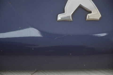 MASKA POKRYWA SILINKA PEUGEOT 208