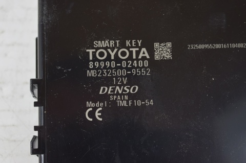 MODUŁ KOMFORTU KEYLESS TOYOTA AURIS II 8999002400
