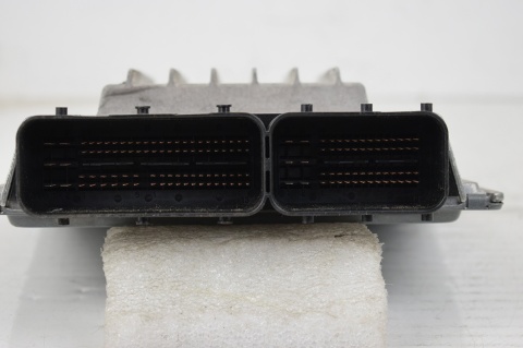 KOMPUTER STEROWNIK SILNIKA BMW E90 7583225