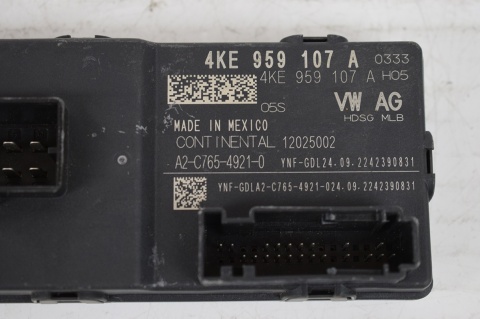 MODUŁ STEROWNIK TYLNEJ KLAPY BAGAŻNIKA PORSCHE AUDI 4KE959107A