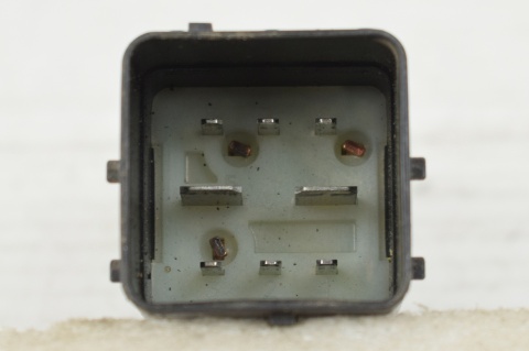 PRZKEAŹNIK ŚWIEC ŻAROWYCH FORD 3M5T-12A343-AA