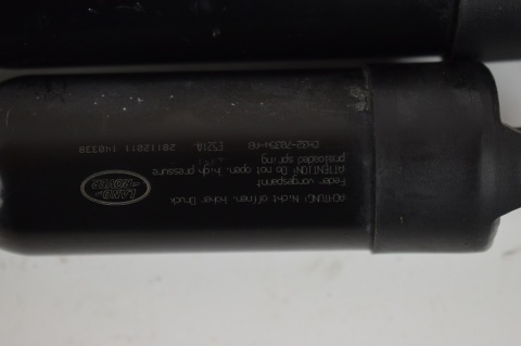 SIŁOWNIK KLAPY ELEKTRYCZNEJ RANGE ROVER SPORT L320 CH32-70354-AB