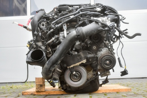 SILNIK KOMPLETNY BMW 2.0 R4 TURBO BENZYNA B48B20B