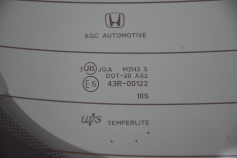 KLAPA TYLNA TYŁ HONDA ACCORD VIII KOMBI NH743M KAMERA