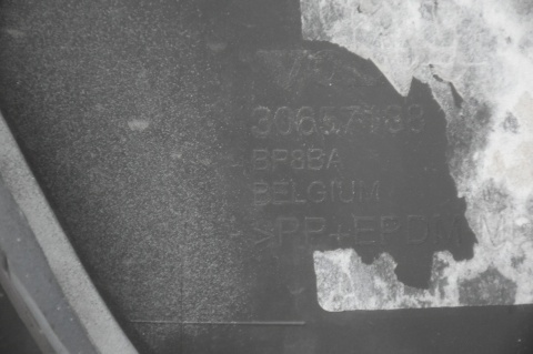 ZDERZAK PRZEDNI PRZÓD VOLVO C30 612-46 PDC