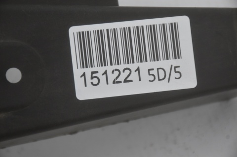 ŚLIZG MOCOWANIE LAMPY BŁOTNIKA PRAWY PRZÓD BMW X6 E71 7157984