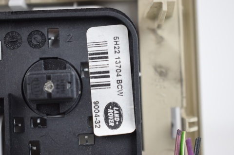 LAMPKA PODSUFITKI OŚWIETLENIE WNĘTRZA LAND ROVER SPORT L320 5H2213704BCW