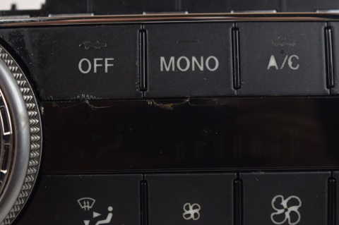 PANEL KLIMATYZACJI MERCEDES W204 A2048308285