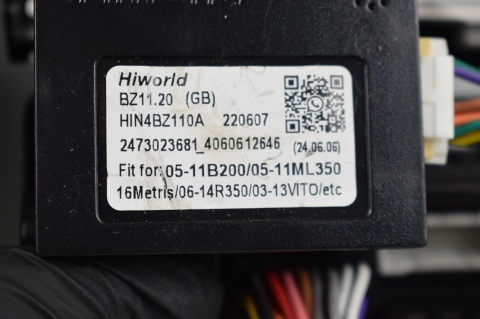RADIO NAWIGACJA MERCEDES ML W164 AKCESORYJNE DEDYKOAWANE